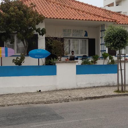 West Coast Surf Hostel Арея-Бранка Экстерьер фото