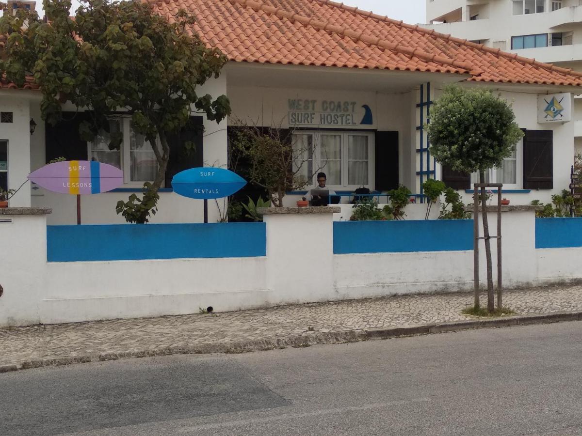 West Coast Surf Hostel Арея-Бранка Экстерьер фото