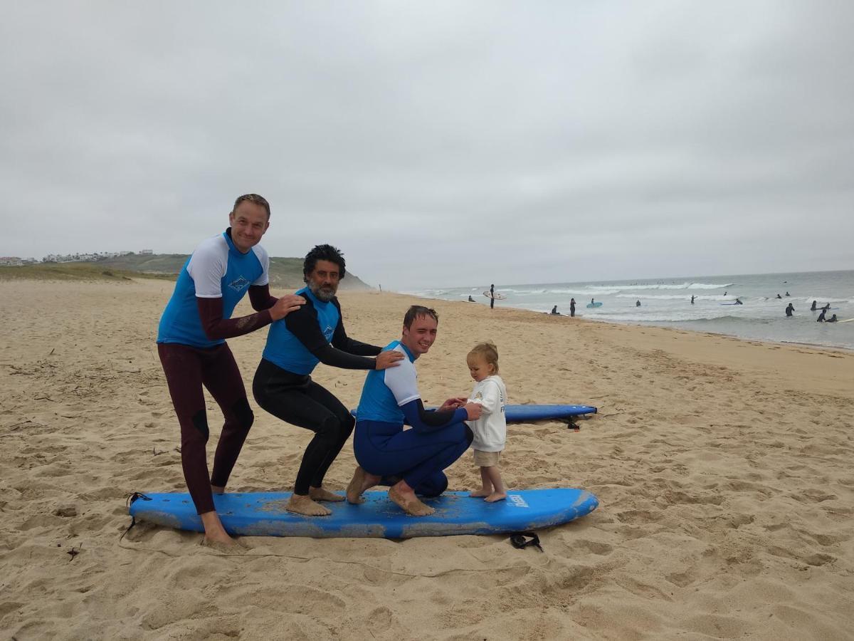 West Coast Surf Hostel Арея-Бранка Экстерьер фото