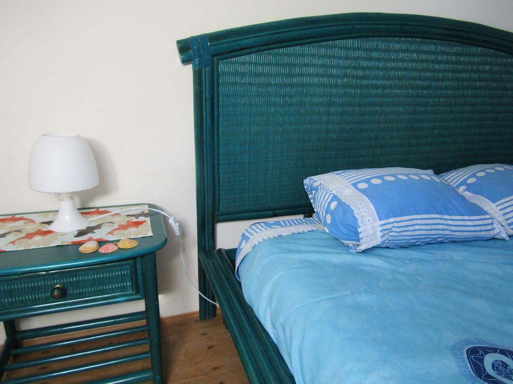 West Coast Surf Hostel Арея-Бранка Экстерьер фото
