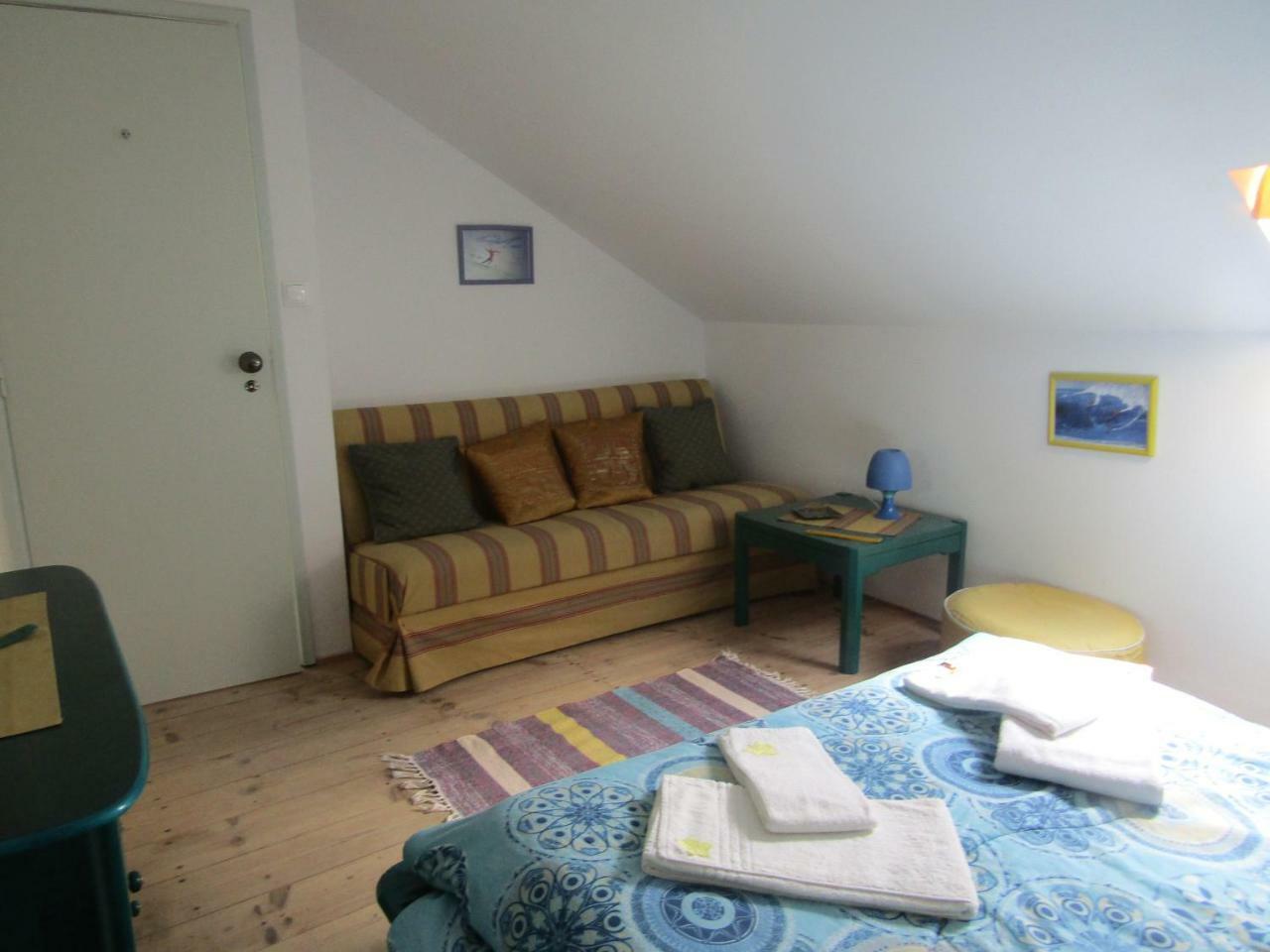 West Coast Surf Hostel Арея-Бранка Экстерьер фото