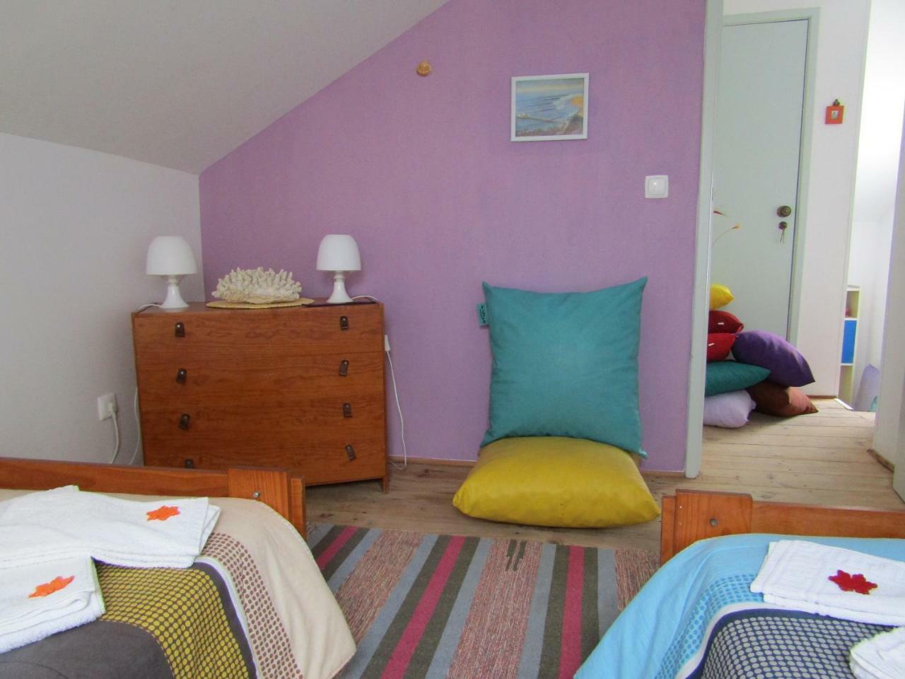 West Coast Surf Hostel Арея-Бранка Экстерьер фото
